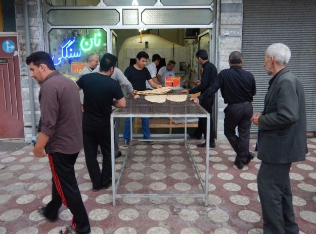 2016-10-12-filbo-iranrashtdscn2612