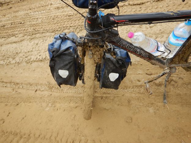 2017-03-12, Filbo Myanmar,Reg. Kyabin,DSCN4253