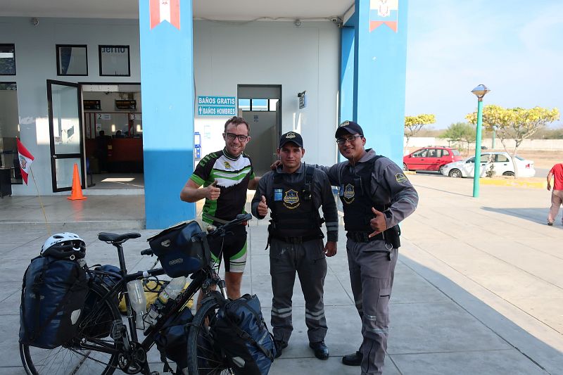 2018-10-21, Filbo Ecuador, Reg. Huaquillas,161218_IMG_2663