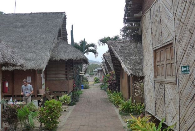 2018-11-14,ecuador,puerto lopez, do.p1140235